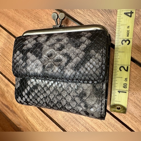 Patricia Nash black/grey snake-like leather wallet. New without tags. - Picture 6 of 16